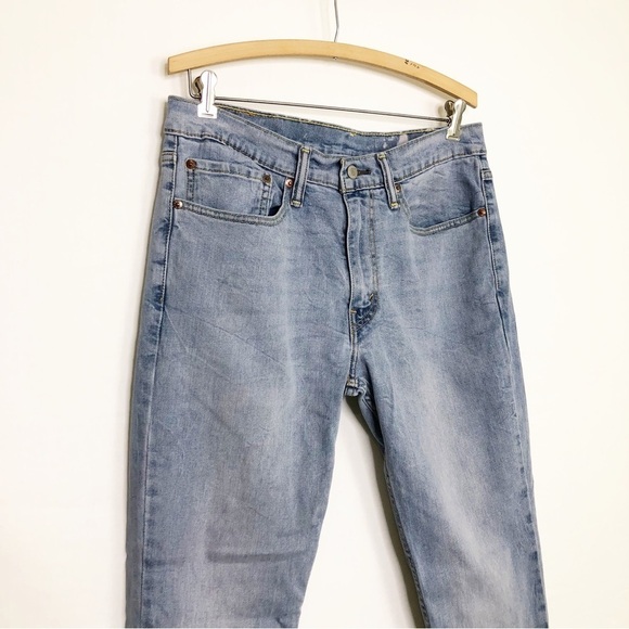 Levi 511 medium wash straight leg, high rise, blank tab jeans - Picture 9 of 12